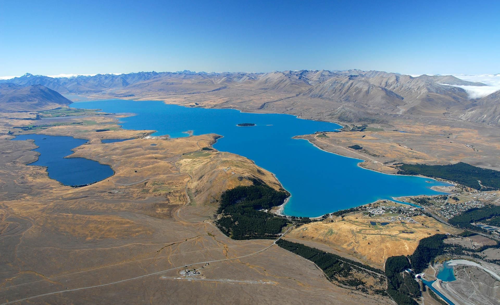 air safaris | commercial charter flights | south island aircraft